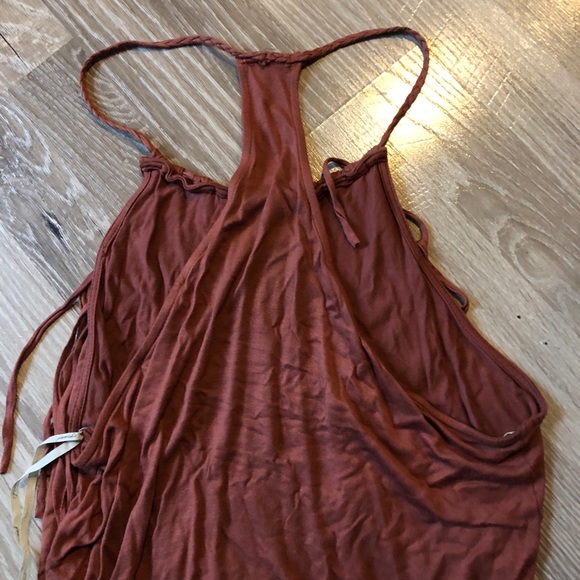 Gimmicks tank - Picture 3 of 3